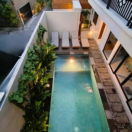 Villa Nanee - Legian - 5 Bedroom - 5 Bathroom