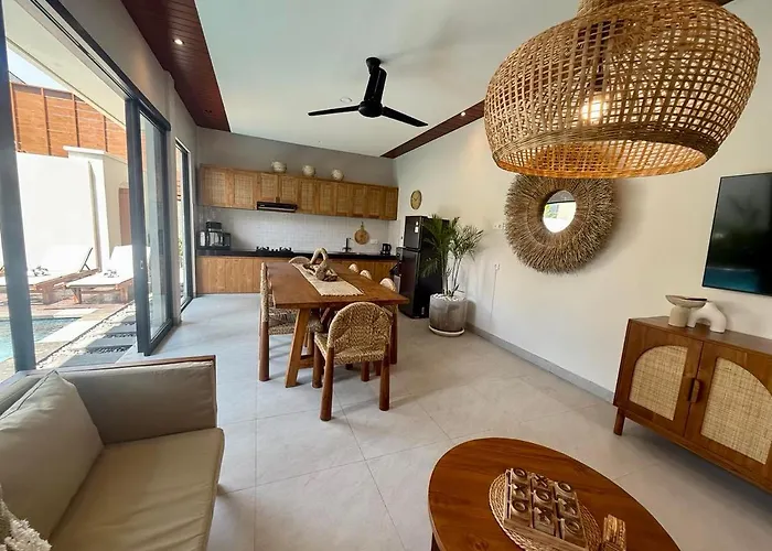 Villa Nanee - - 5 Bedroom - 5 Bathroom Legian