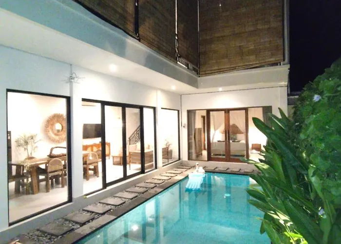 Nanee - - 5 Bedroom - 5 Bathroom Villa Legian
